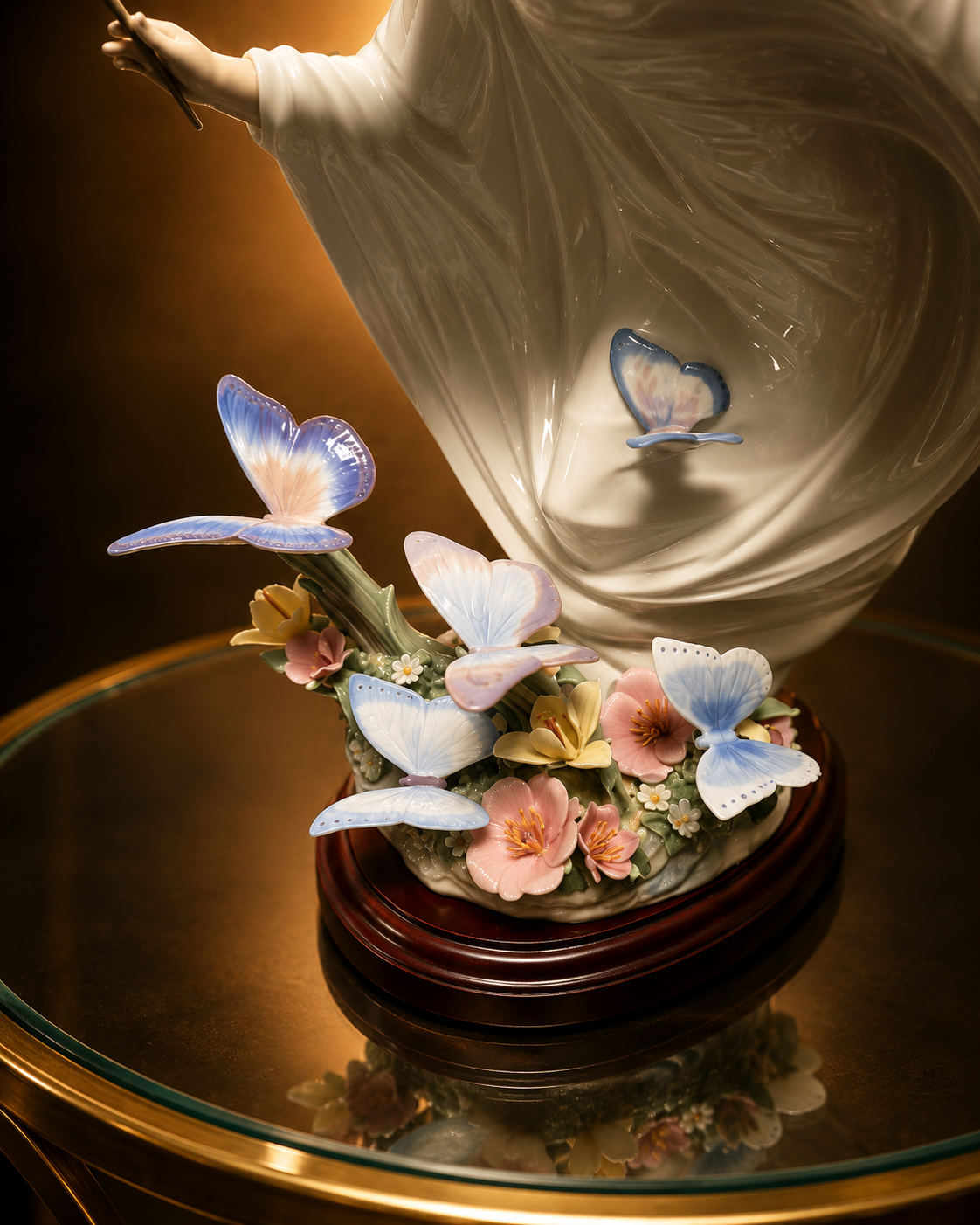 Lladró Fairy of the Butterflies #01001850 | Limited Edition | Retired 2000
