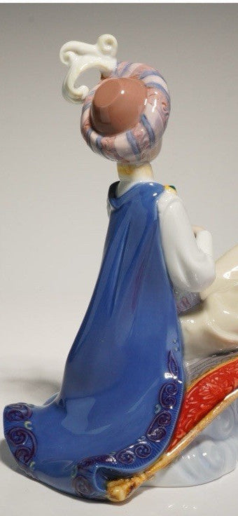 MIB! Lladro PRIVILEGE GOLD COLLECTION Aladdin #8532 Mint w/BOX.