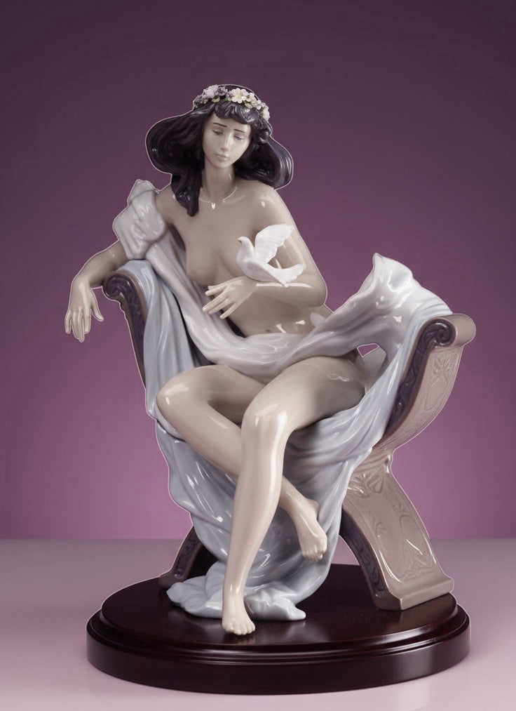 NIB! RETIRED: 2002 GODDESS OF YOUTH LLADRO #01006449. Ships Directly From Spain
