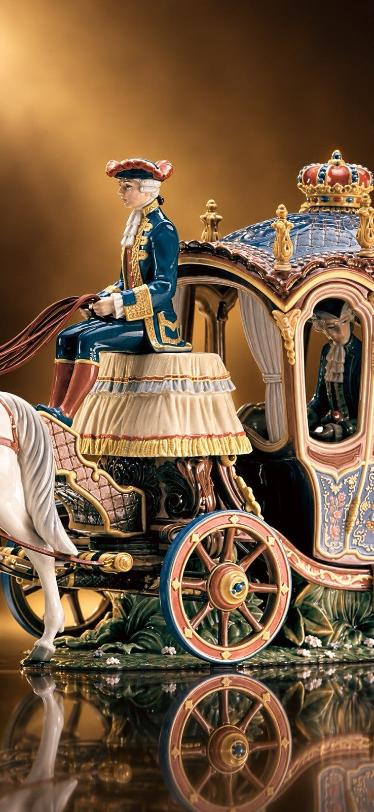 Lladró 18th Century Coach #01001485 | High Porcelain | Elite Limited Edition 500