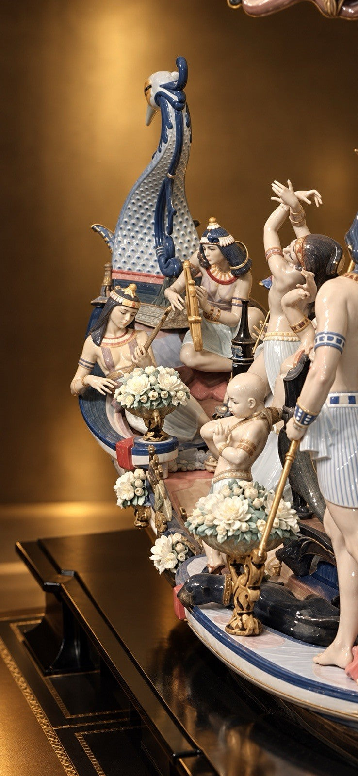 Lladró Queen of the Nile #01001918 | High Porcelain | Limited Edition 100 | New