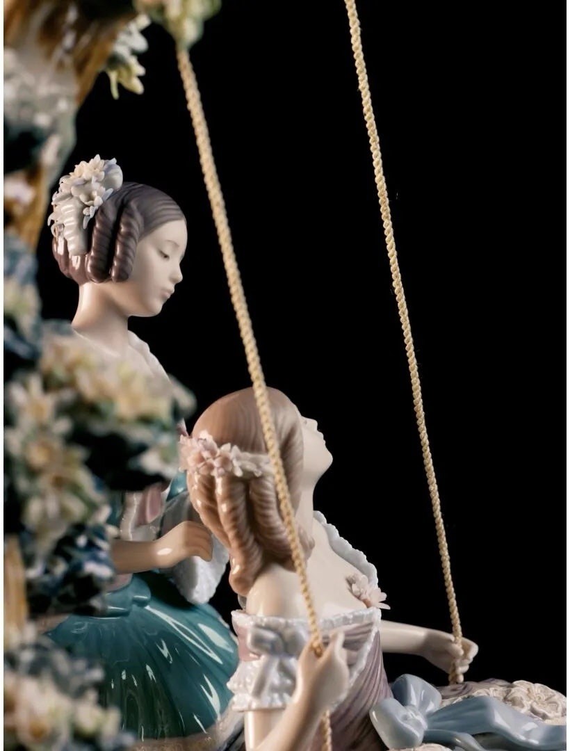 NIB! Lladro A QUIET CONVERSATION - Ships From Spain. RARE. RETIRED.
