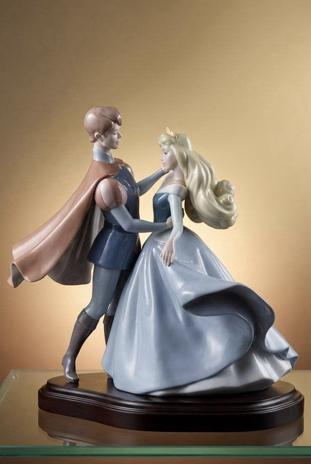 Lladró Sleeping Beauty #01007560 | Limited Edition 1000 | Retired 1995 | MIB