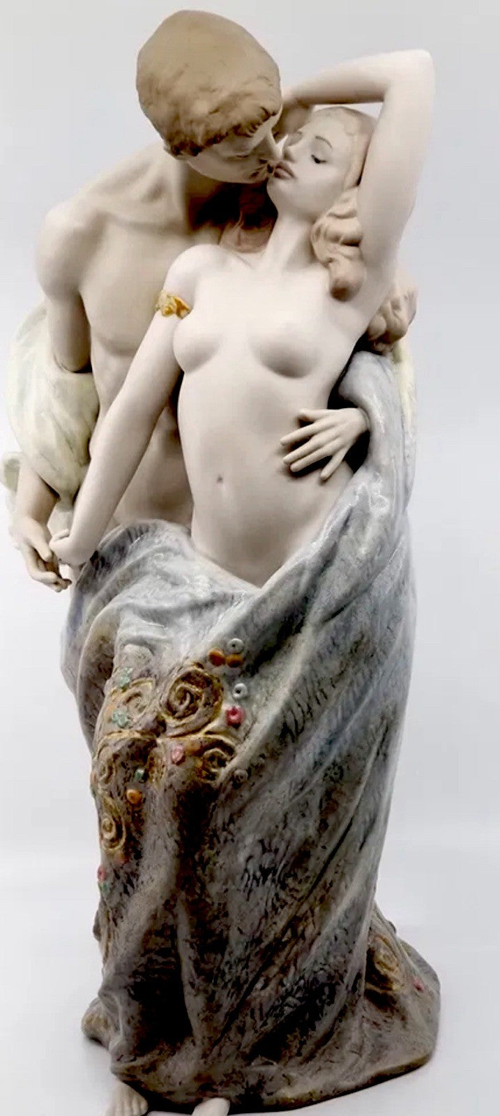 Lladró Passionate Lovers #01011914 | Privilege Limited Edition 1000 | Retired